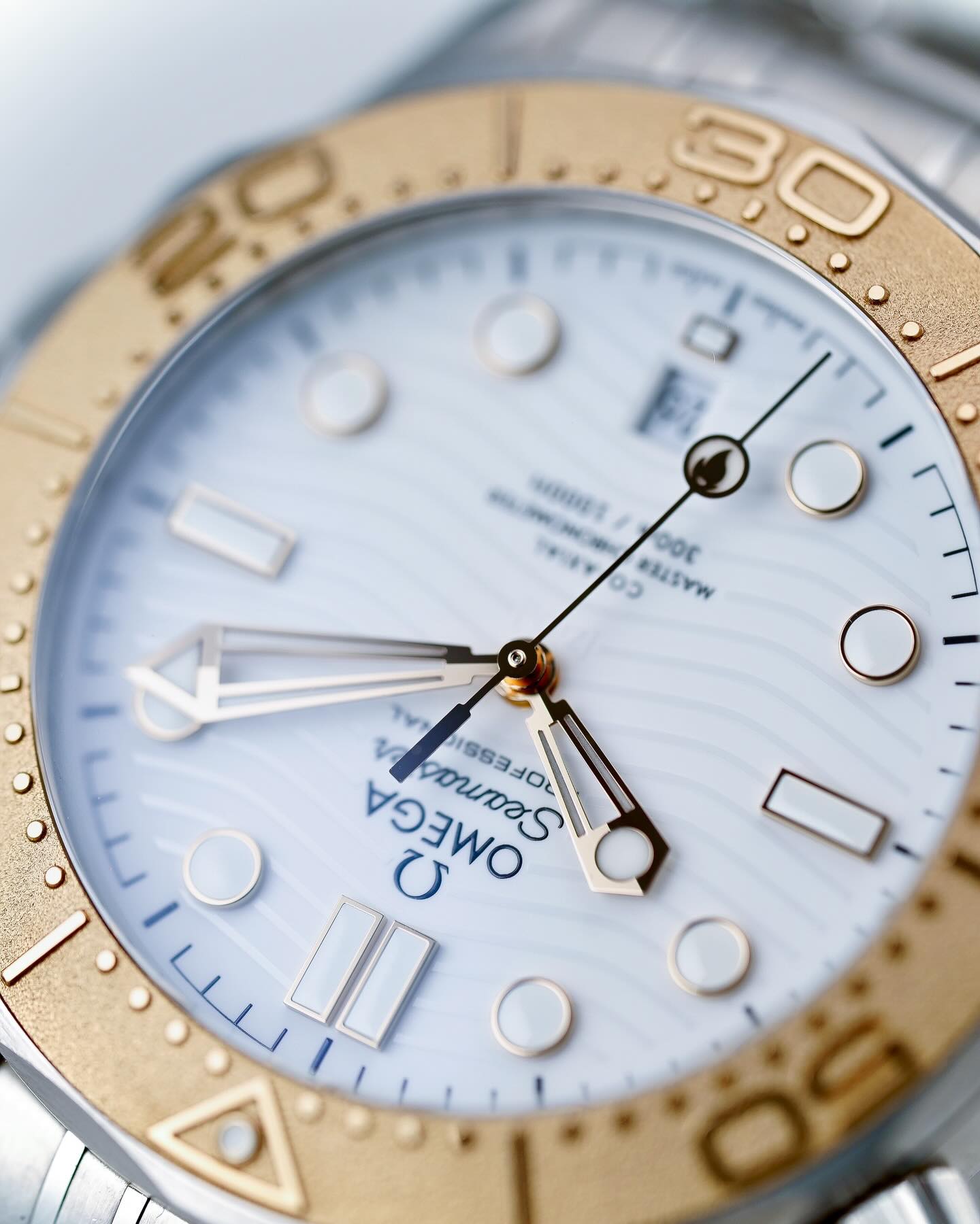 Omega Seamaster Diver 300M Paris 2024