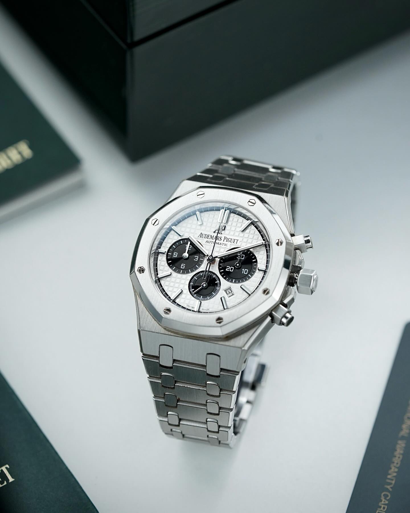 AUDEMARS PIGUET RO CHRONOGRAPH Ref. 26331ST.OO.1220ST.03