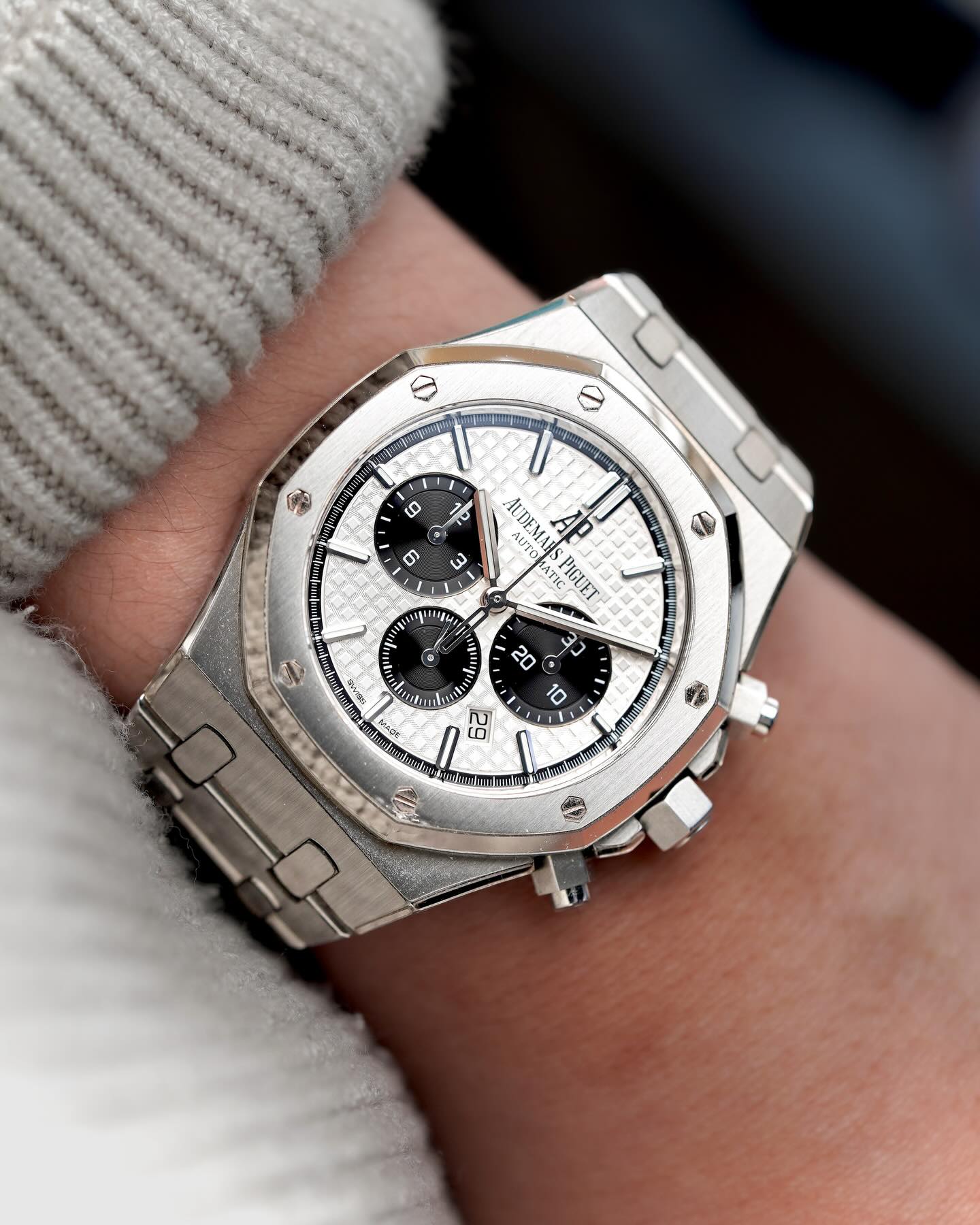 AUDEMARS PIGUET RO CHRONOGRAPH Ref. 26331ST.OO.1220ST.03