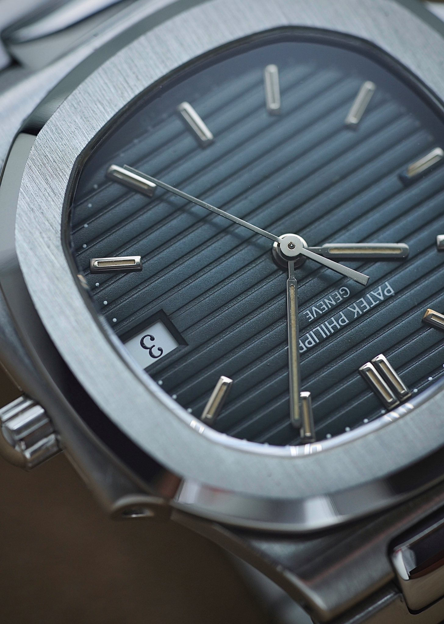 Patek Philippe Blue dial Nautilus 3900/1a - Image 3