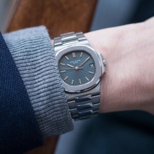 Patek Philippe Blue dial Nautilus 3900/1a มือสอง