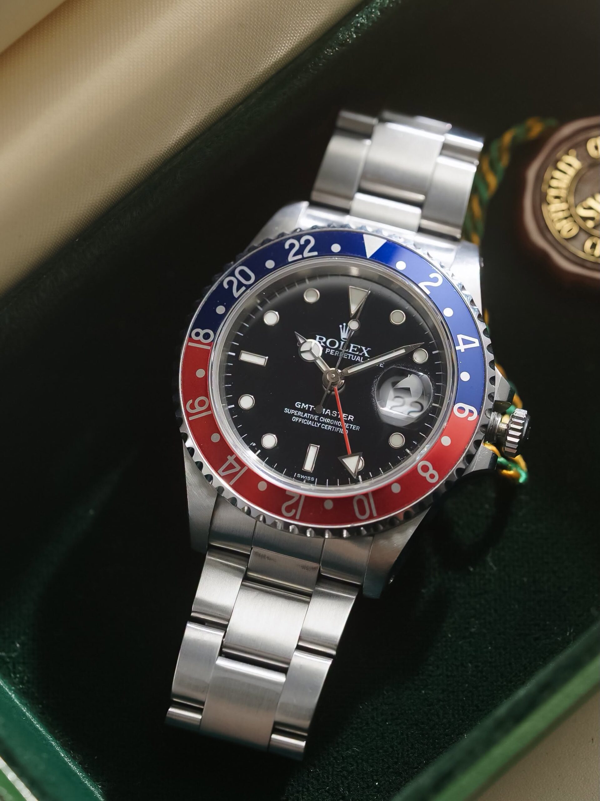 Rolex GMT-Master Ref. 16700 “Swiss Only”Pepsi/40MM / Watch only - Image 2