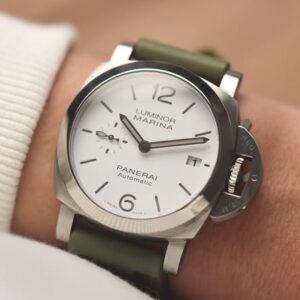 Panerai Luminor Marina Quaranta White Dial (PAM01371) — 40mm Y2024