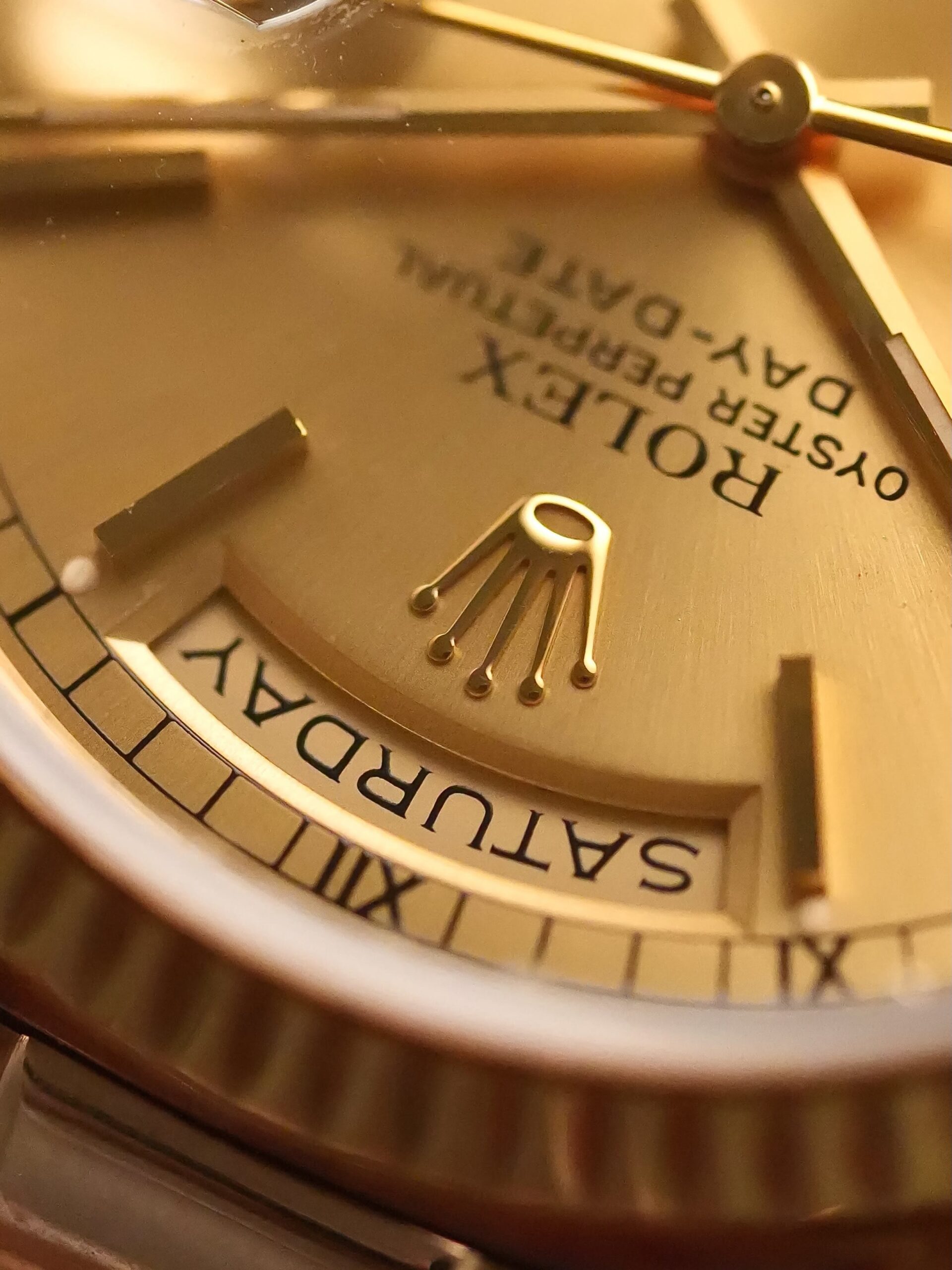 Rolex Day-Date Ref18238 Yellow Gold 18K-36MM - Image 3