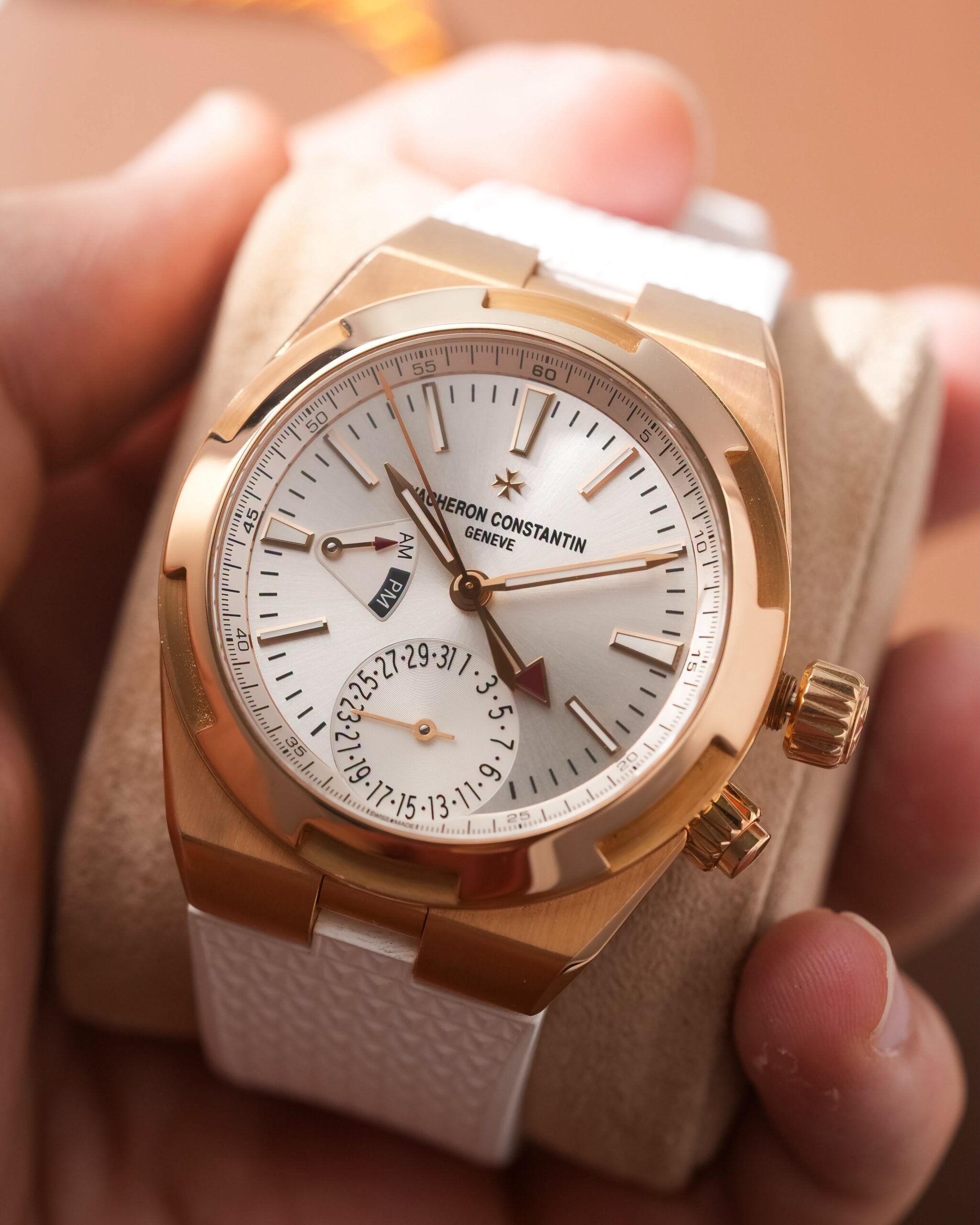 Vacheron Constantin Overseas Dual Time 18K Rose gold / 41MM / Fullset Y2019